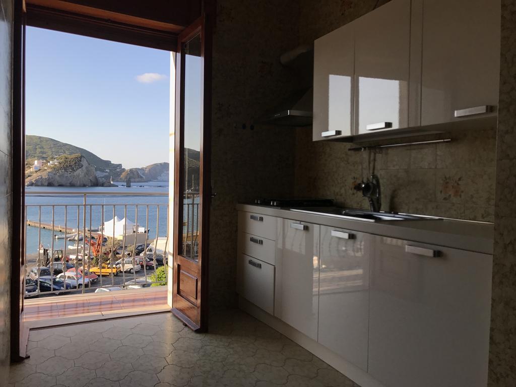Porto Di Ponza - Immobilevante المظهر الخارجي الصورة