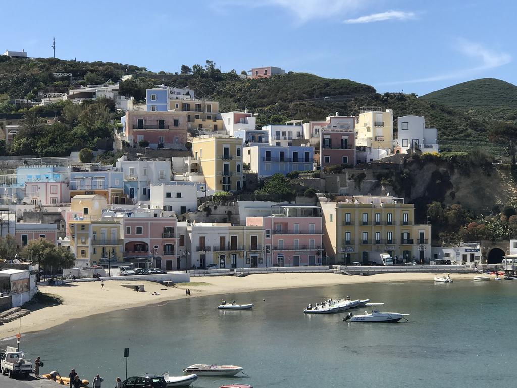 Porto Di Ponza - Immobilevante المظهر الخارجي الصورة