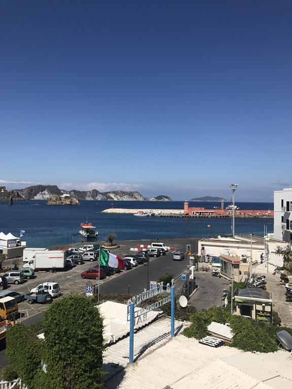 Porto Di Ponza - Immobilevante المظهر الخارجي الصورة